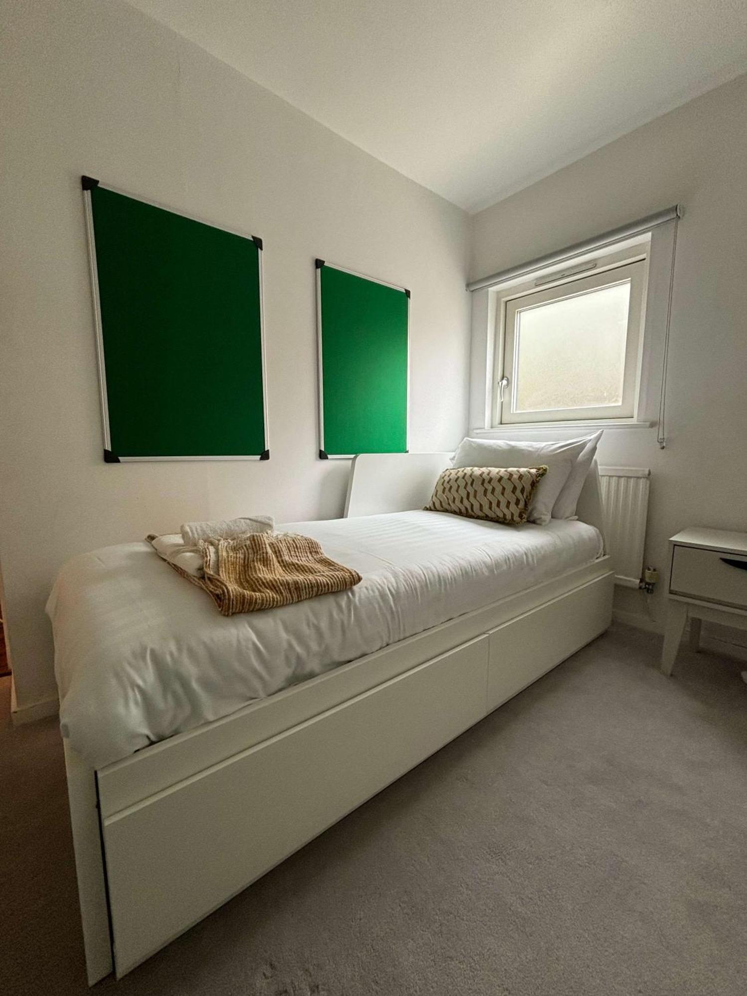City Center,2 Bedroom Apartment With Parking CBG Exterior photo