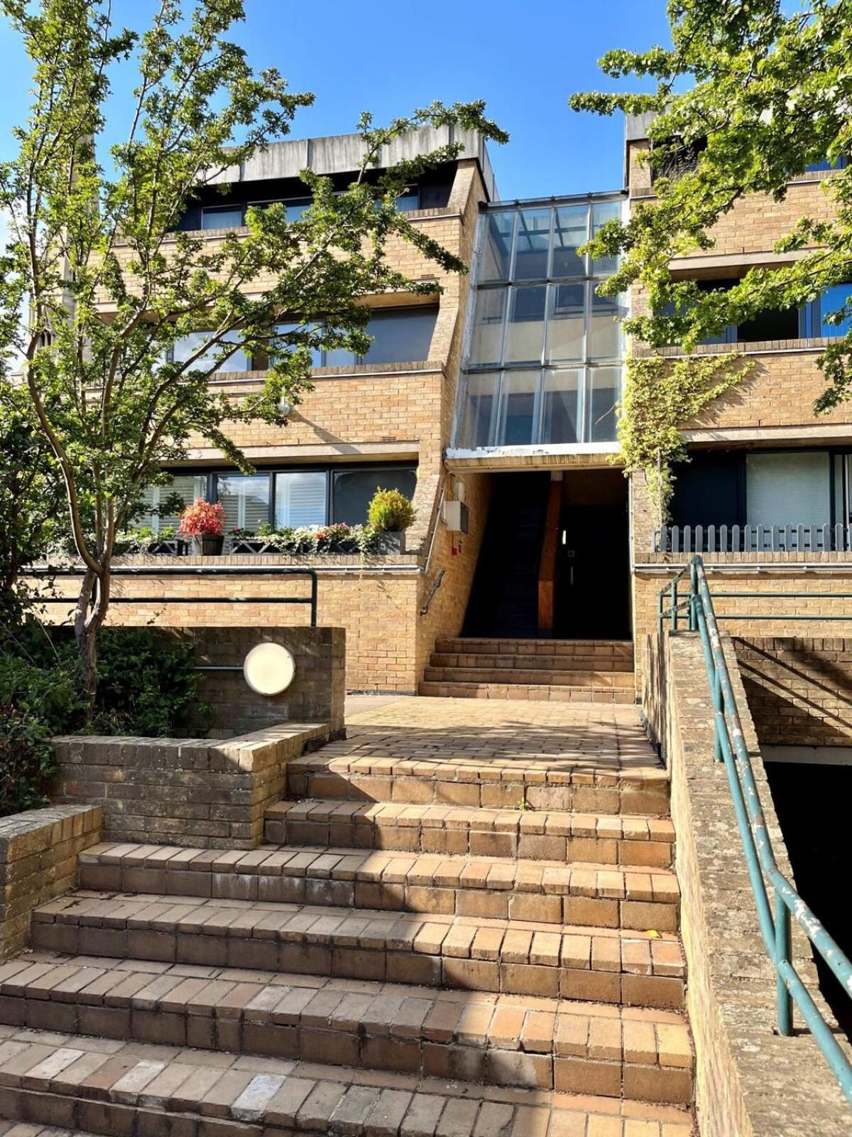 City Center,2 Bedroom Apartment With Parking CBG Exterior photo